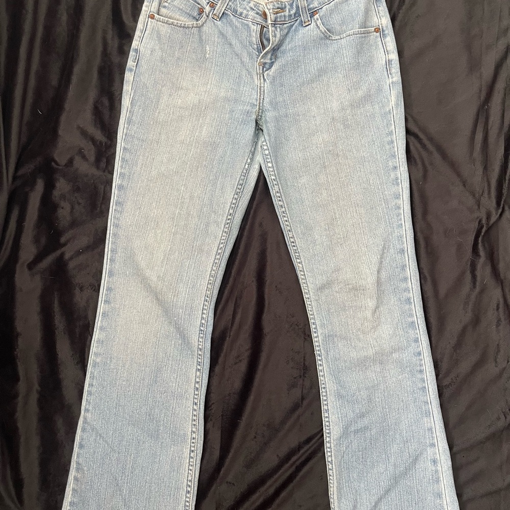 Classic Signature Levi Jeans